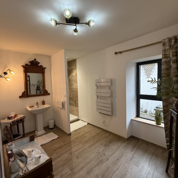 Chambre d'hotes au Chateau de la Saone Chambre Lili Rose, de 45m², pour 2 personnes